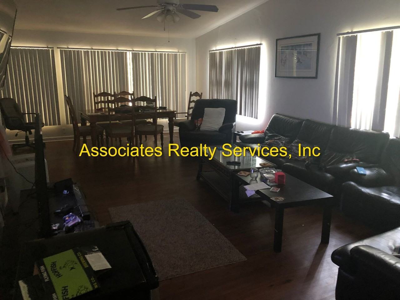 2631 Nw 1st Ave - Photo 2 of 10