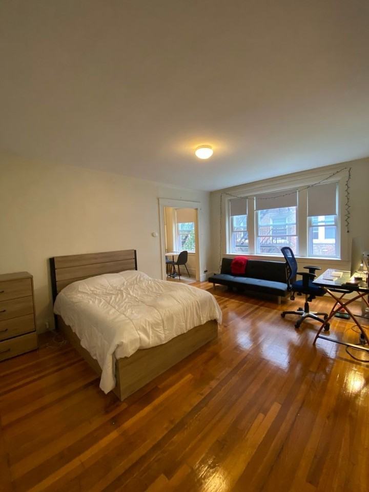 88 Washington St - Photo 5 of 6