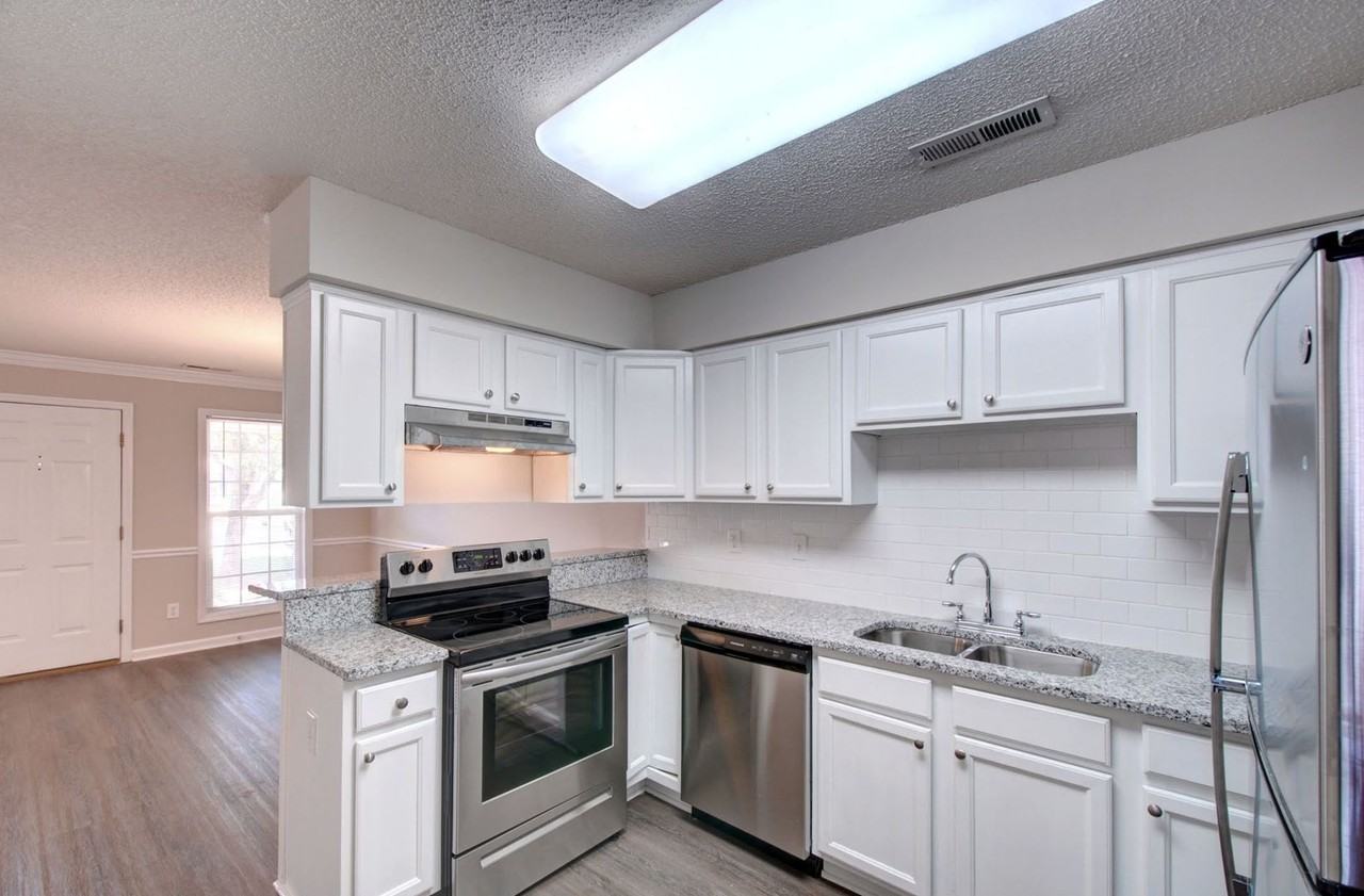 129 Railroad Ridge Rd - Photo 5 of 13