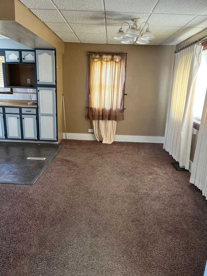 926 Kern St - Photo 5 of 8