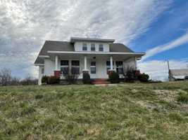 featured image of 555 Hopewell Rd