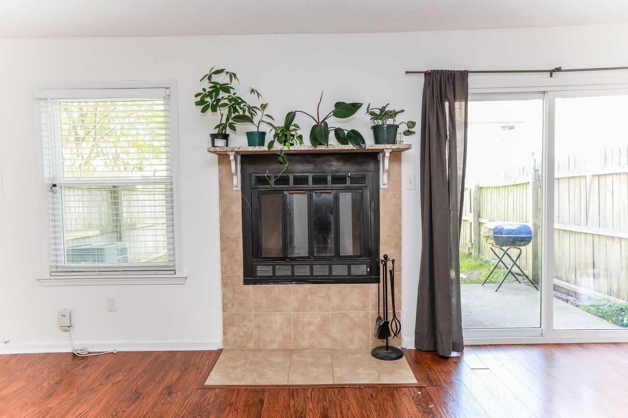 4828 Oldwick Ct - Photo 7 of 42