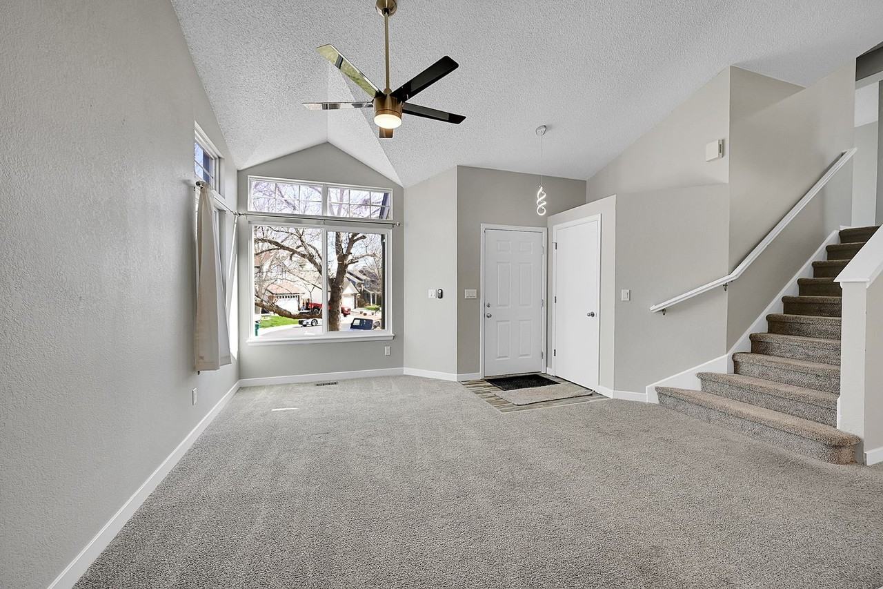 9290 W 101st Pl - Photo 5 of 30