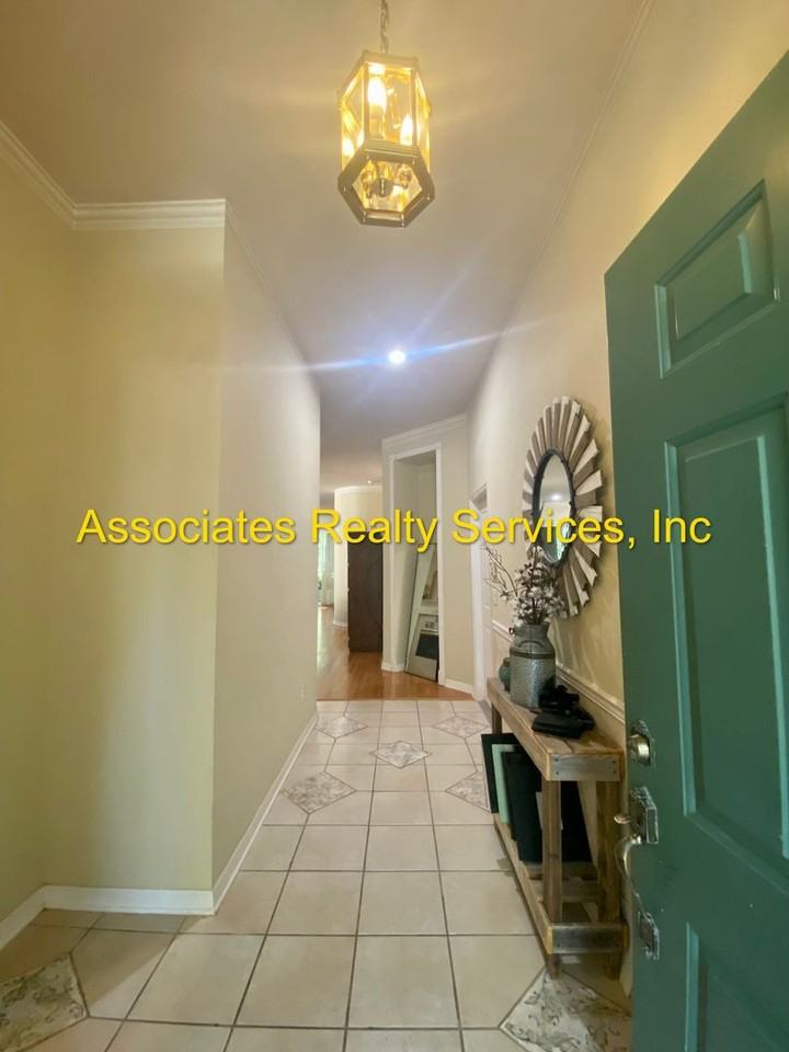 5231 Sw 103rd Dr - Photo 5 of 25