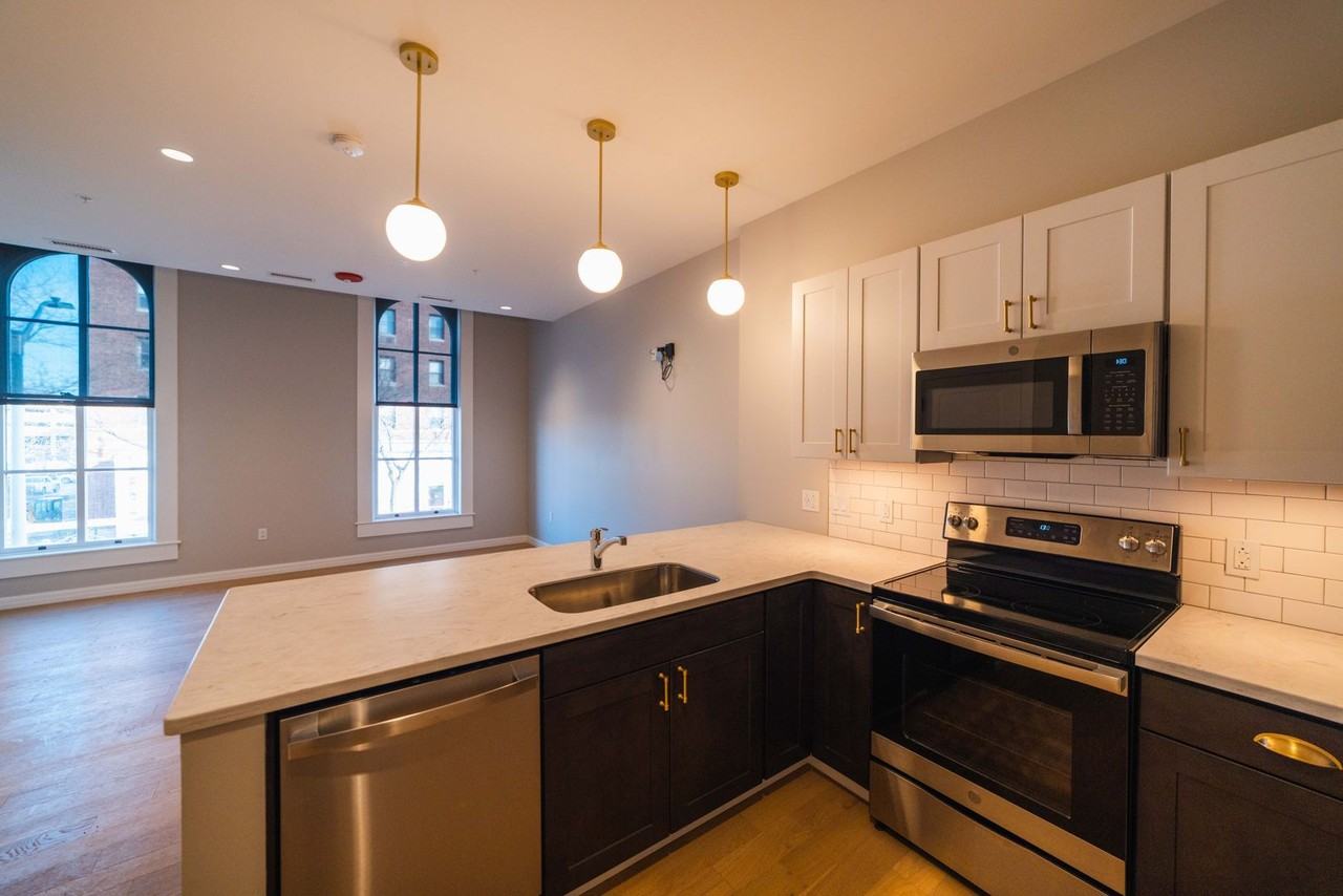 NPR Residences 1 - Photo 3 of 4