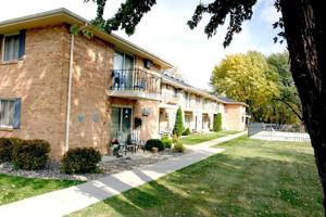 featured image of 10000 Morgan Cir S
