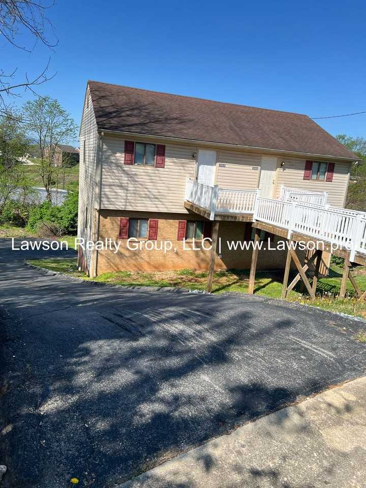 Nell 6201-6202 - Photo 3 of 40