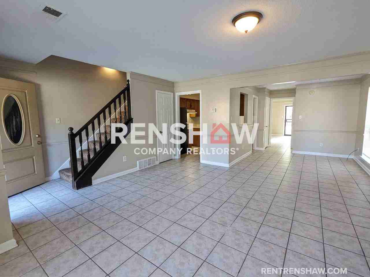 4262 Plum Valley Cv - Photo 3 of 23
