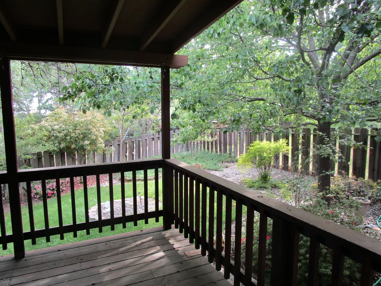 13015 Fir Dr - Photo 3 of 17