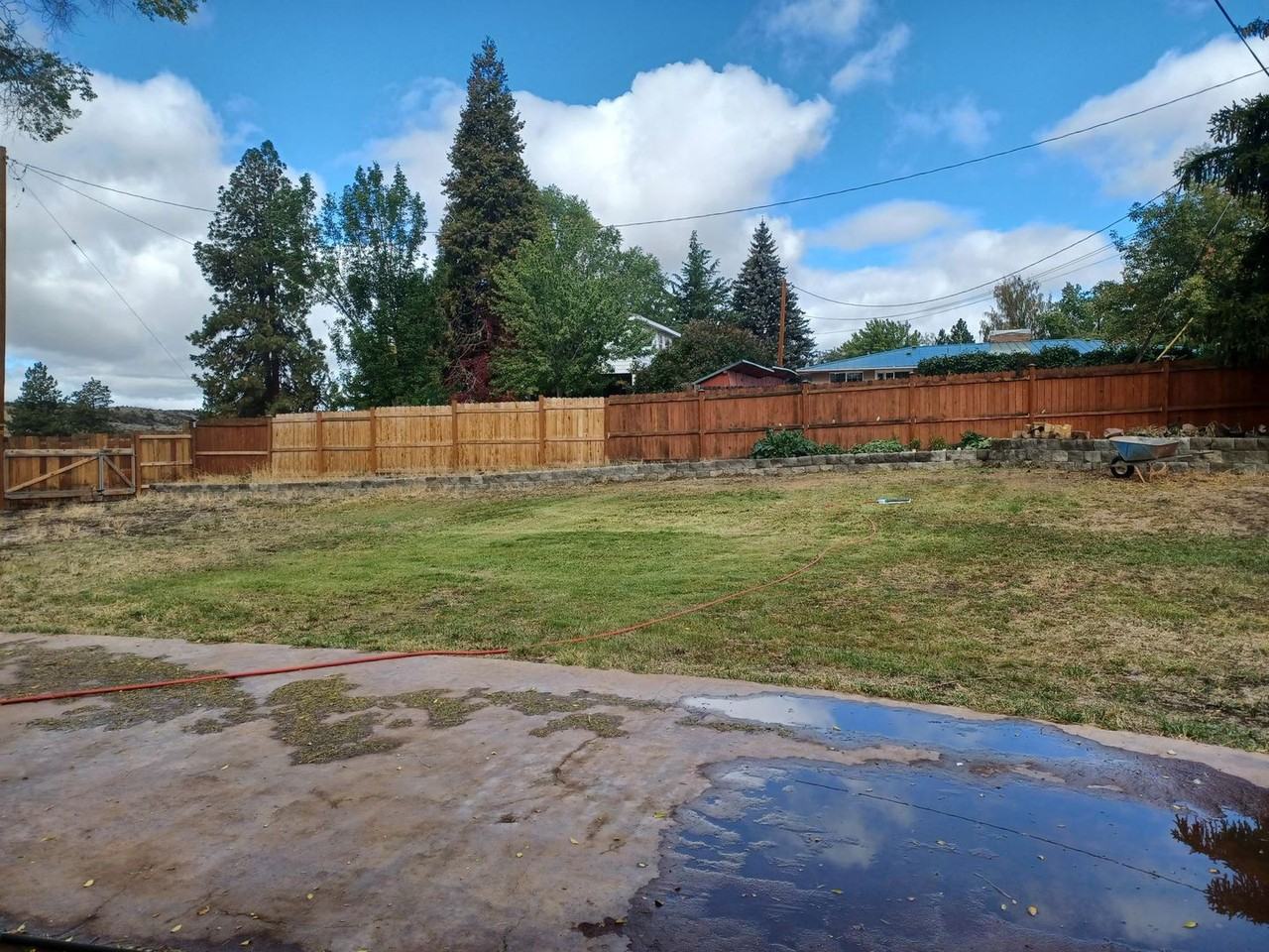 1833 Lawrence St - Photo 3 of 11
