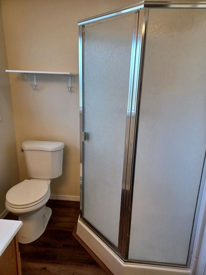 1833 Lawrence St - Photo 5 of 11