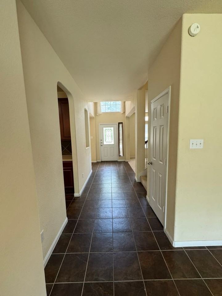 305 Ponderosa Drive - Photo 4 of 50