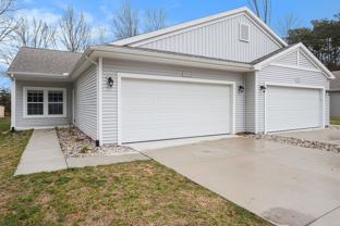 15903 Cedar St - Photo 1 of 1