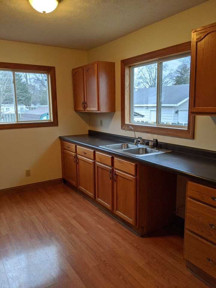 2727 Cruft St - Photo 4 of 10