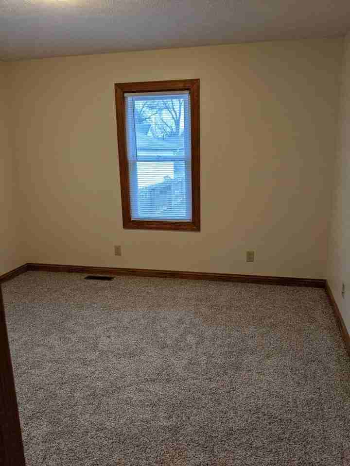 2727 Cruft St - Photo 5 of 10