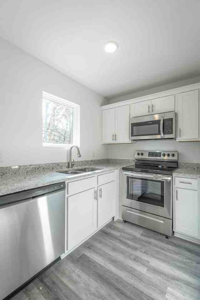 Missionary View: Modern Multifamily Living in Chattanooga - Photo 7 of 31