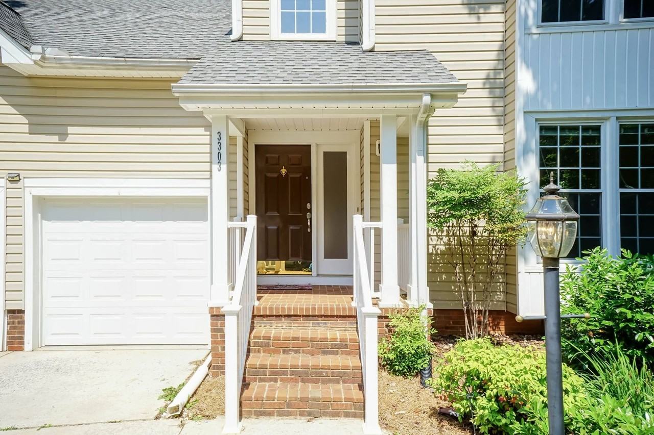 3303 Van Allen Cir - Photo 3 of 31