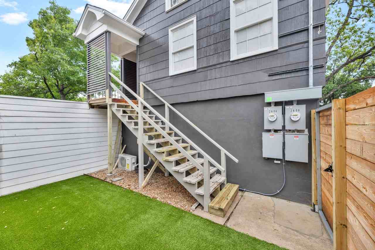 2806 Jefferson St - Photo 4 of 22