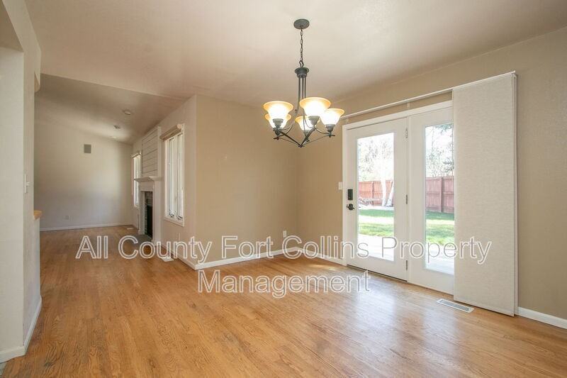 7220 W Canberra St - Photo 6 of 24