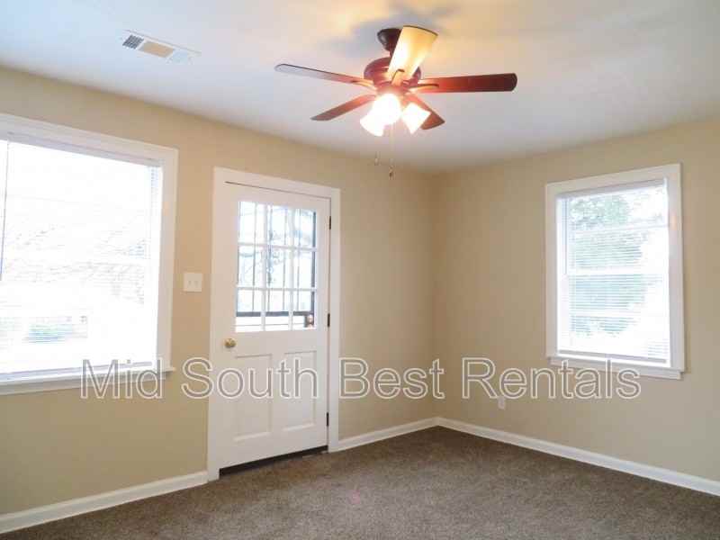 2448 Dwight Rd - Photo 2 of 6