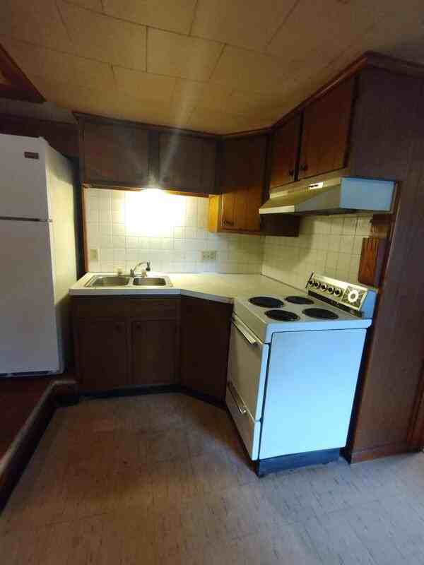 126 4th St Sw - Photo 6 of 12