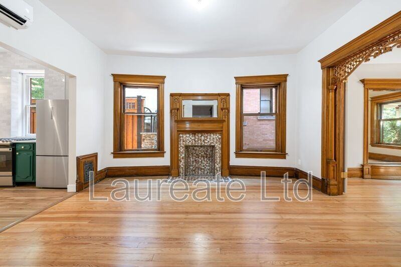 1126 Lafayette St #1 - Photo 2 of 13