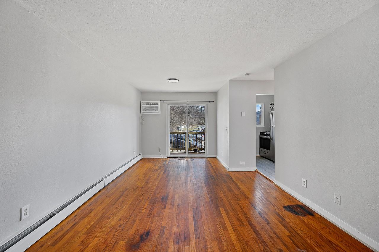 3271 Morrison Avenue - Photo 3 of 15