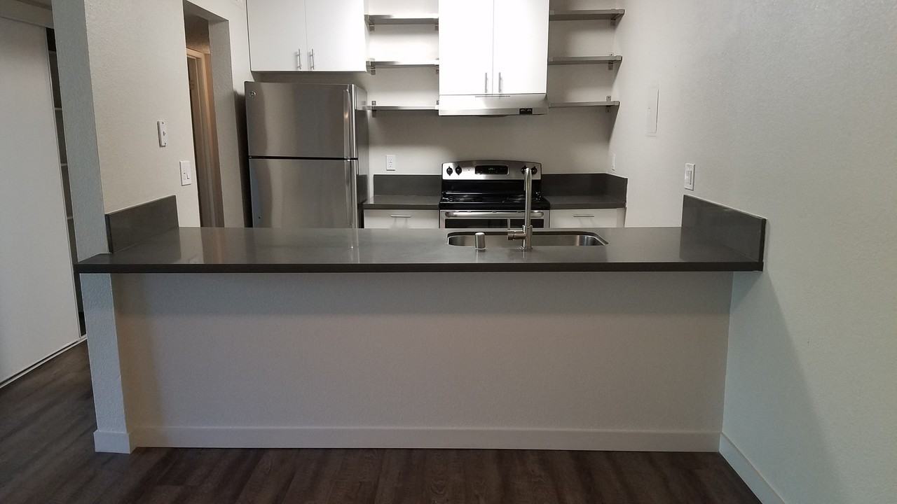 City Park Apartments - Photo 2 of 14