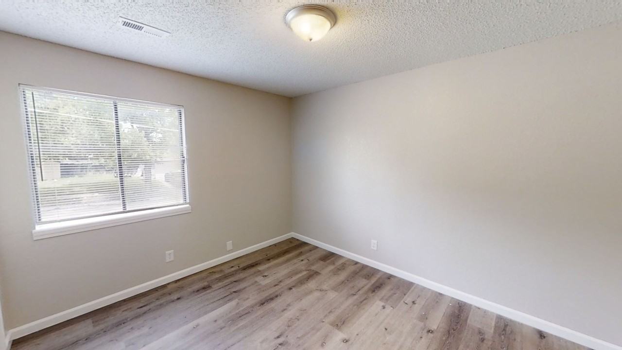 Harrison Street Apartments - Photo 5 of 30