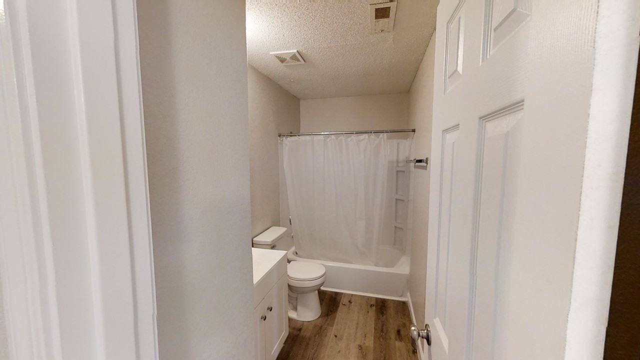 Harrison Street Apartments - Photo 6 of 30