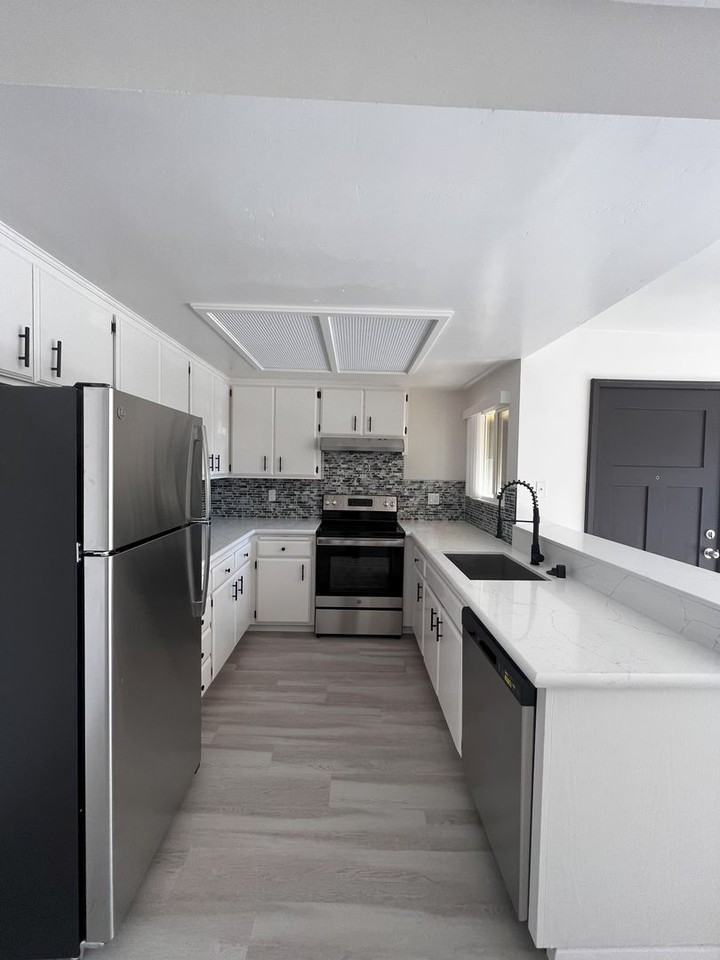 Dunlop 28 - Photo 2 of 18