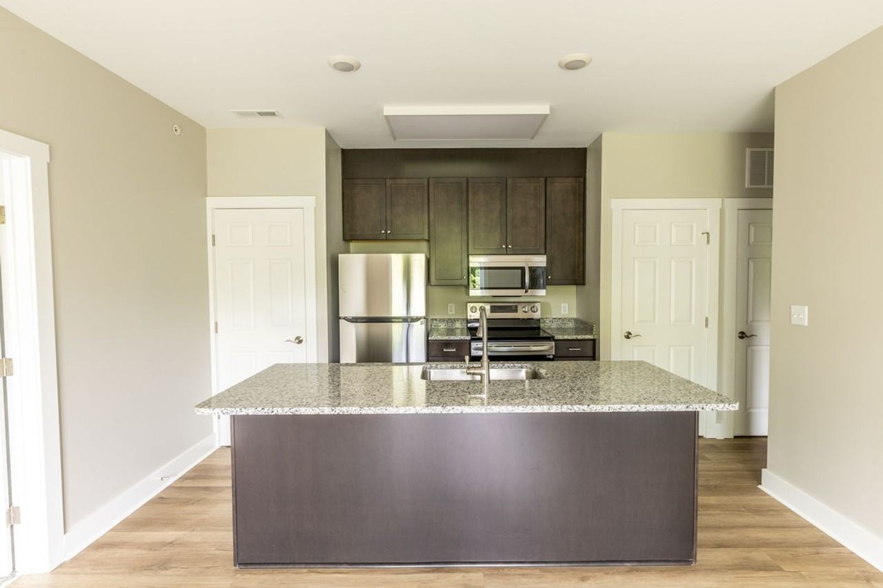 Druid Ave Apartments - Photo 3 of 29