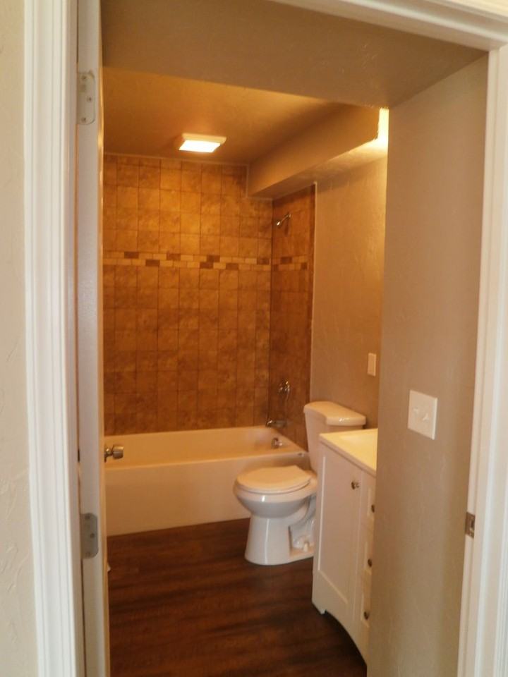 450 Madison Ave - Photo 5 of 40