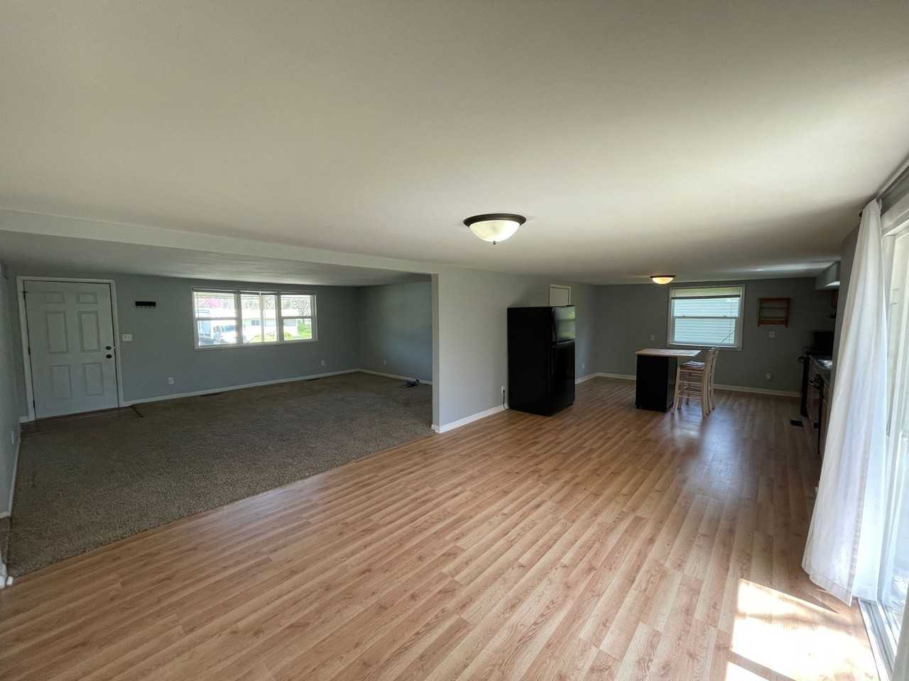 2306 Deerwood Dr - Photo 7 of 24