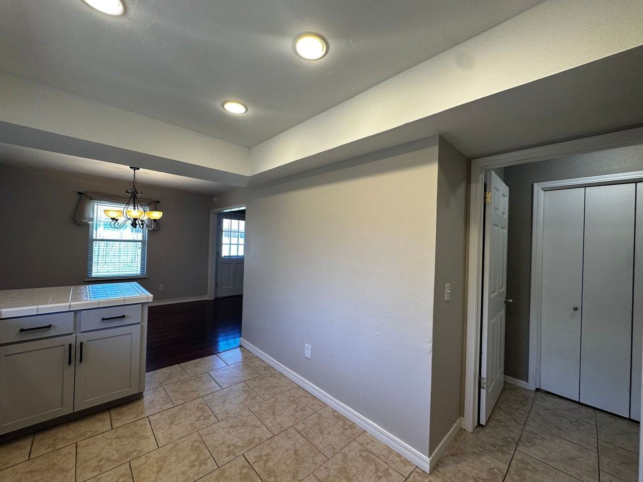 2205 Basking Ridge Trl - Photo 7 of 19