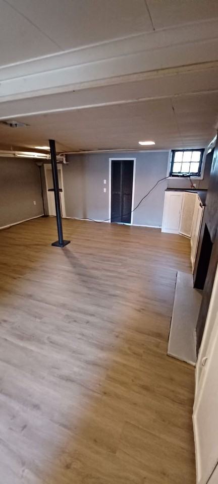 2207 Whittier Ave - Photo 2 of 11