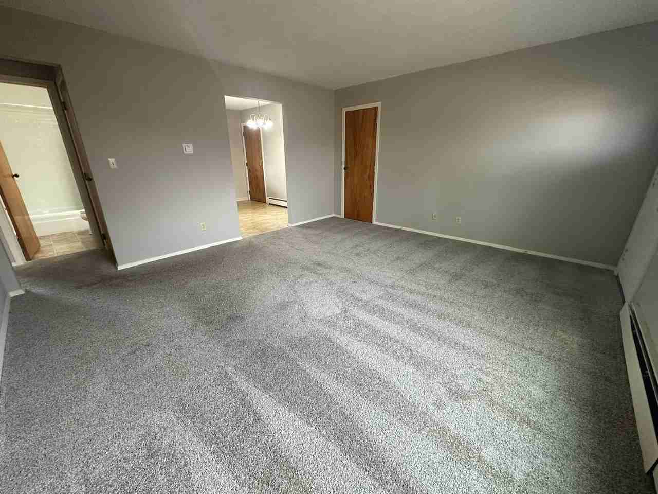 1115 Kern - Photo 4 of 11