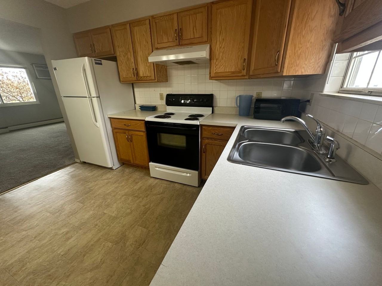 1115 Kern - Photo 6 of 11