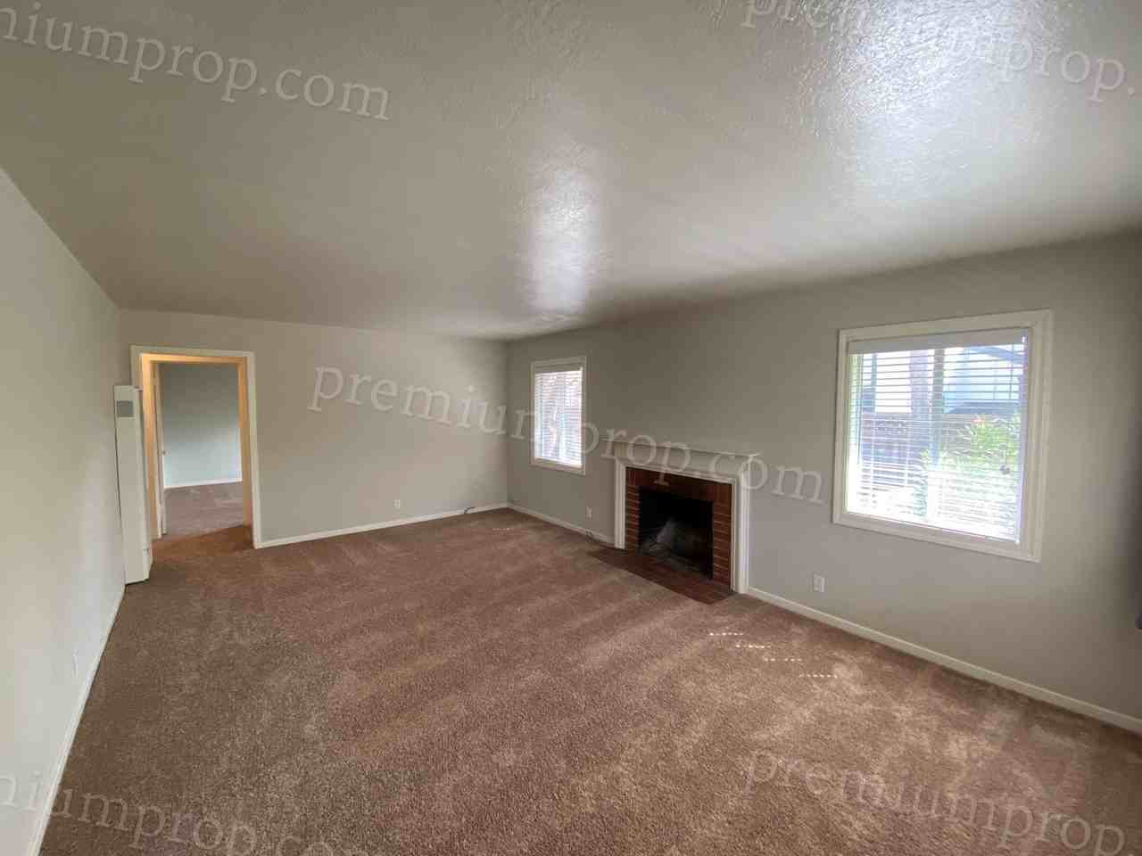 3320 Betty Ln - Photo 3 of 20