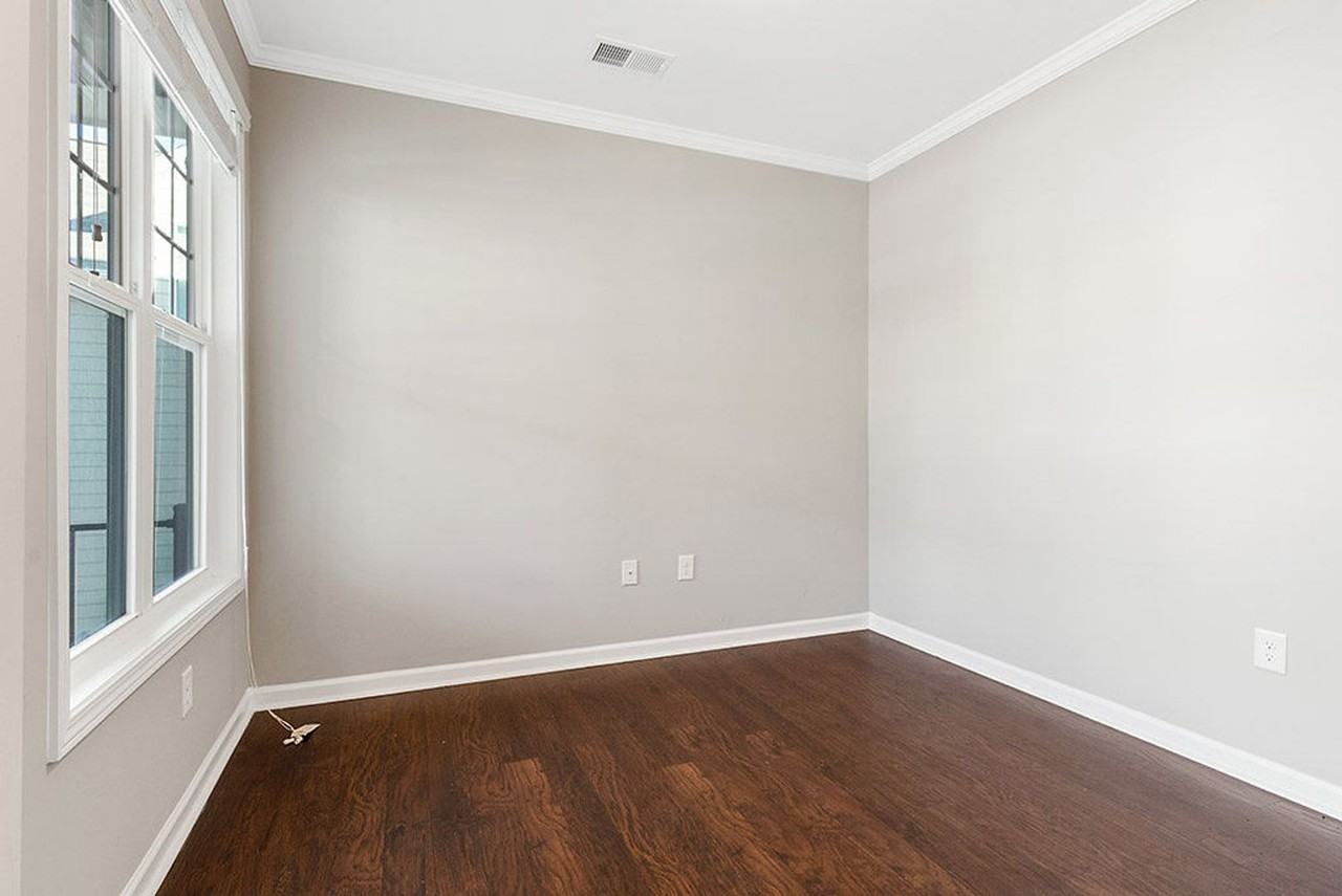 526 Boardwalk Dr - Photo 7 of 48