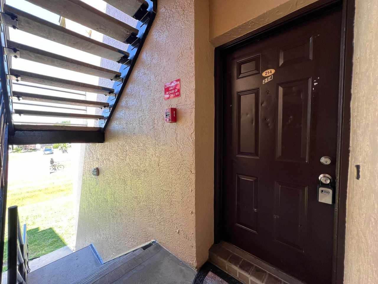 5226 Via Hacienda Cir Unit A214 - Photo 3 of 21