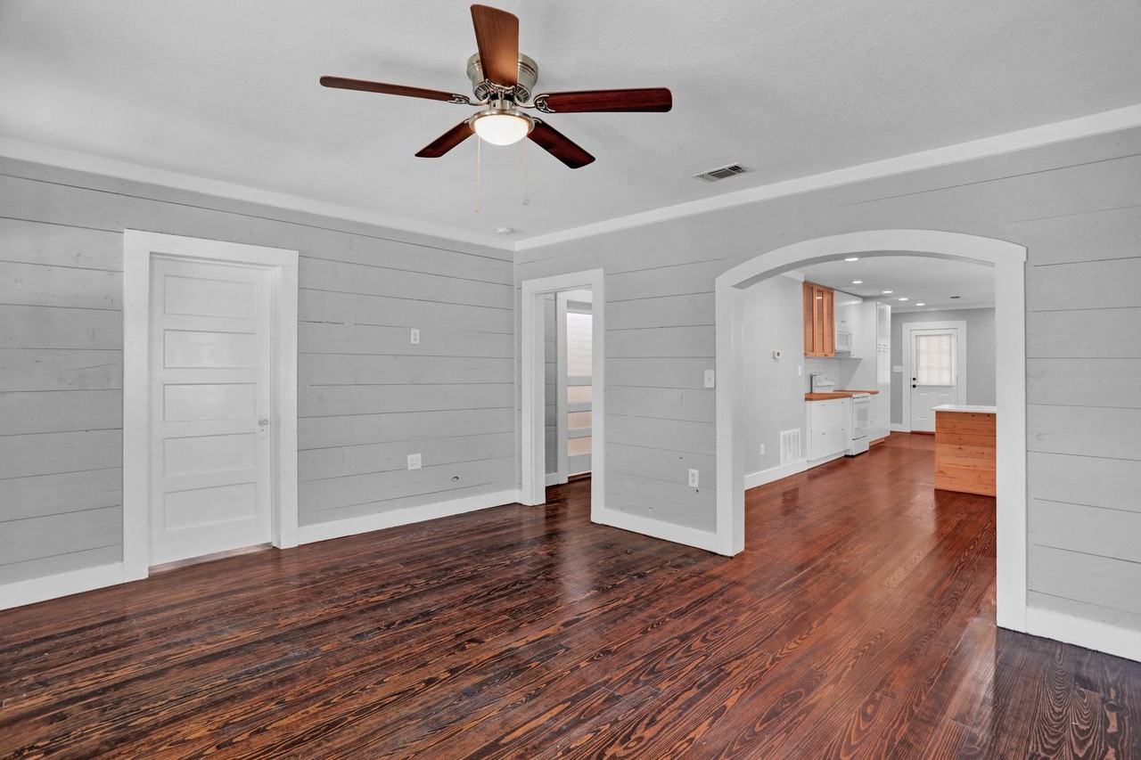 701 N Kentucky St - Photo 4 of 26