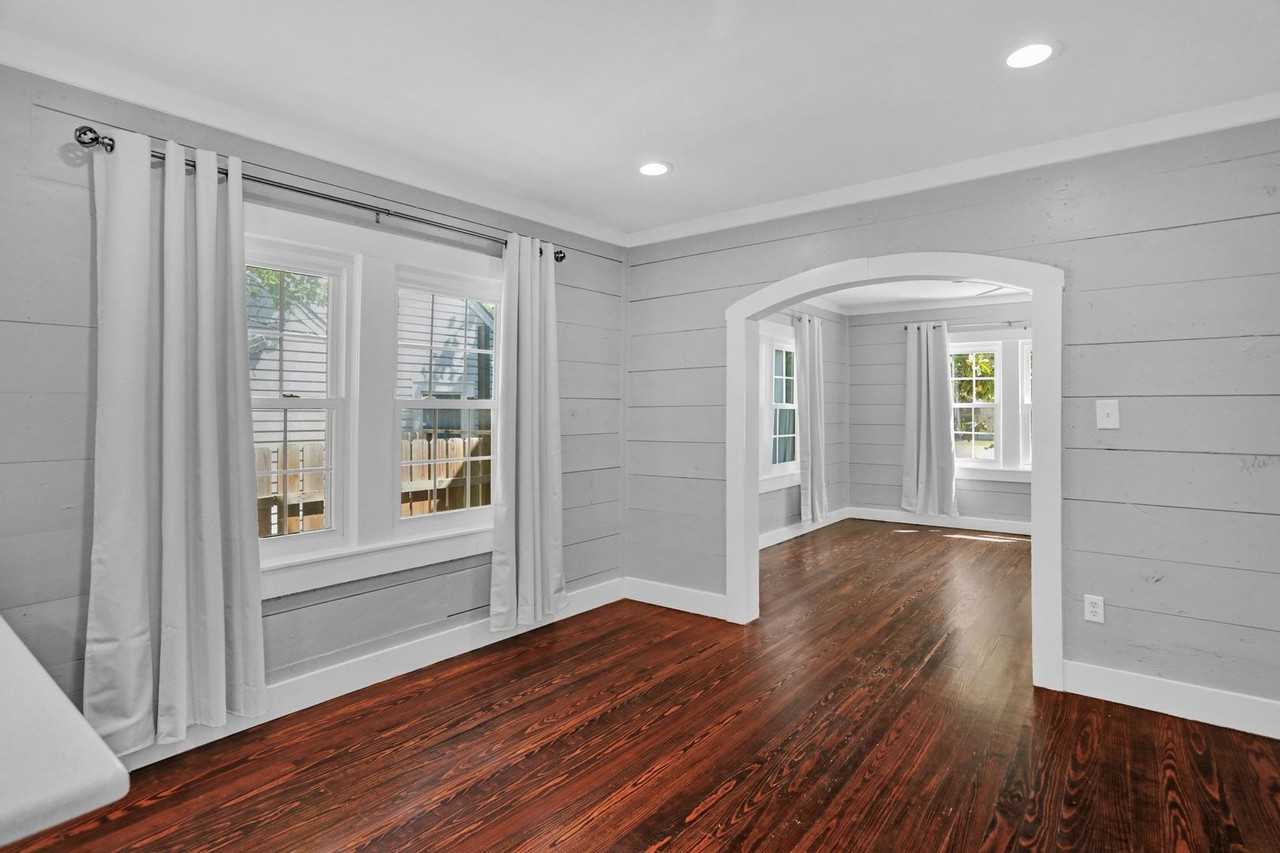 701 N Kentucky St - Photo 5 of 26