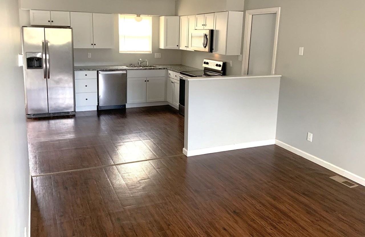 781-783 Thornton - Photo 2 of 8