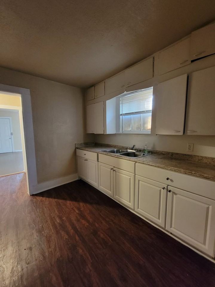 1214 Paso Hondo - Photo 6 of 13