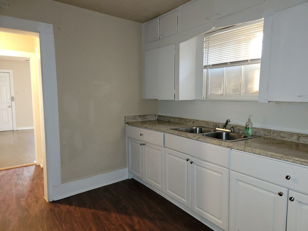 1214 Paso Hondo - Photo 7 of 13