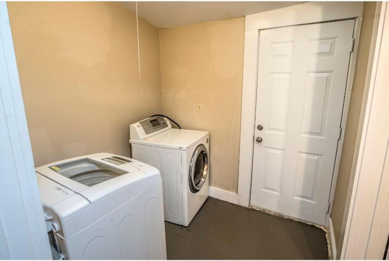 308 Belmont - Photo 3 of 20