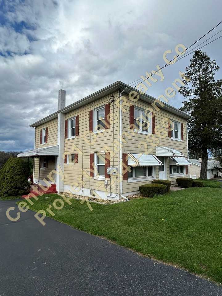 New Bridgeville 79-81 - Photo 2 of 14