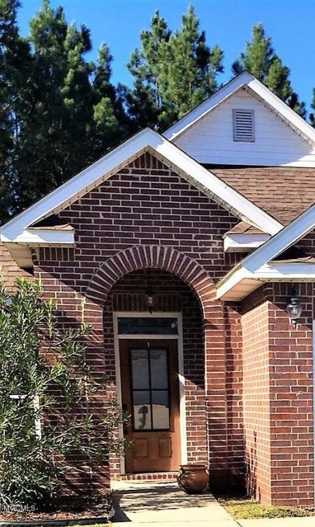 17063 Palm Ridge Dr - Photo 2 of 10