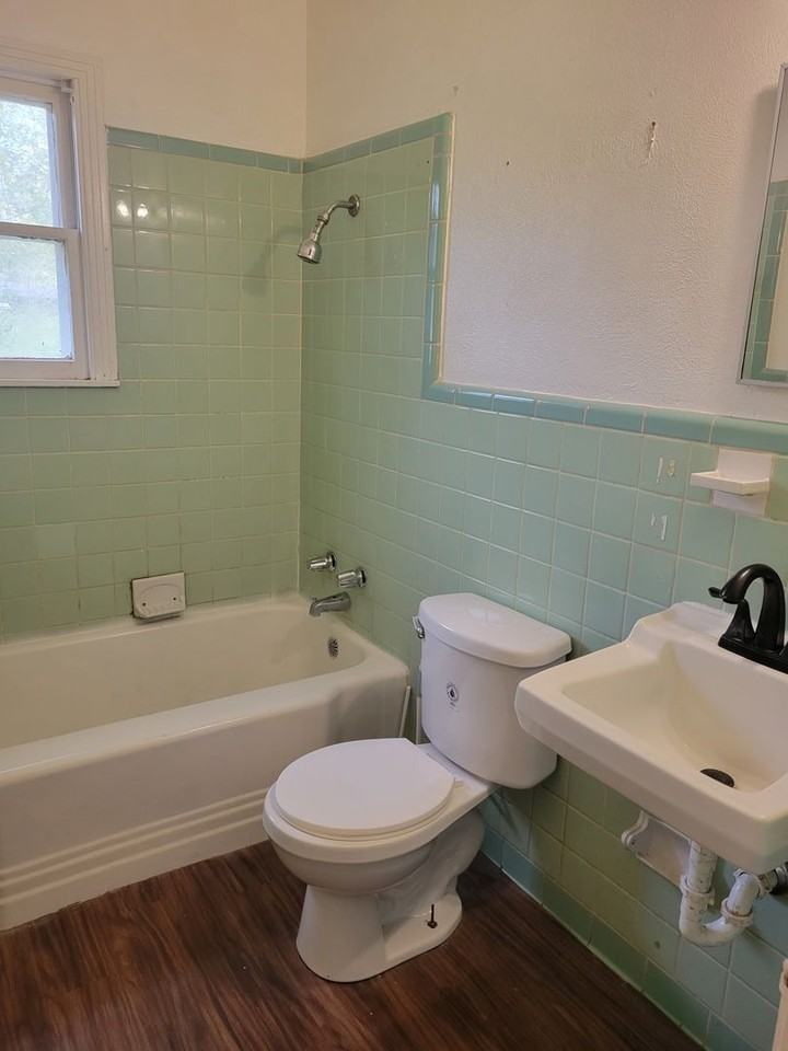 1205 Smith Dr - Photo 7 of 13